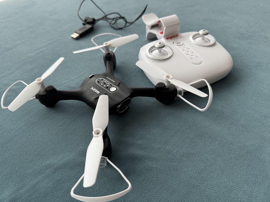 Квадрокоптер Syma X23W 2.4 GHz 21 см із FPV-камерою Black