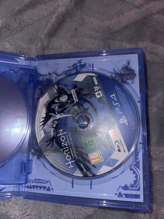gra horizon forbiden west na ps4
