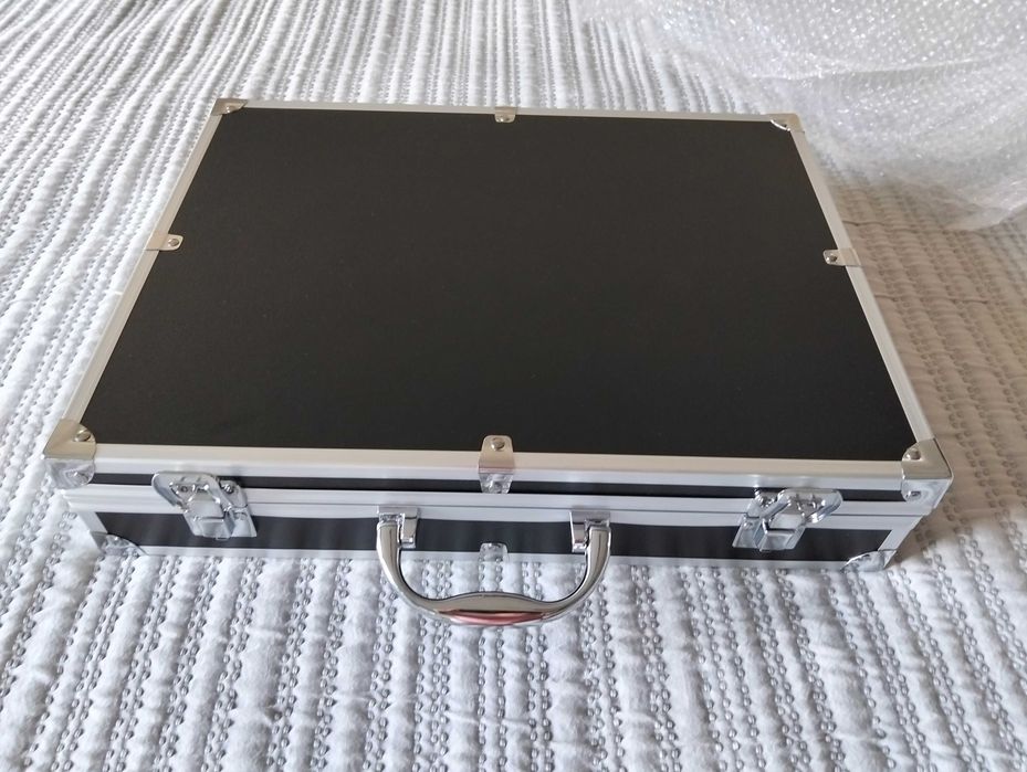 walizka box etui pudełko na zegarki Nowa