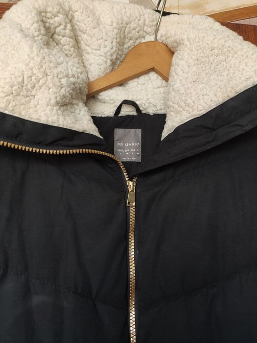 Продам женские куртки