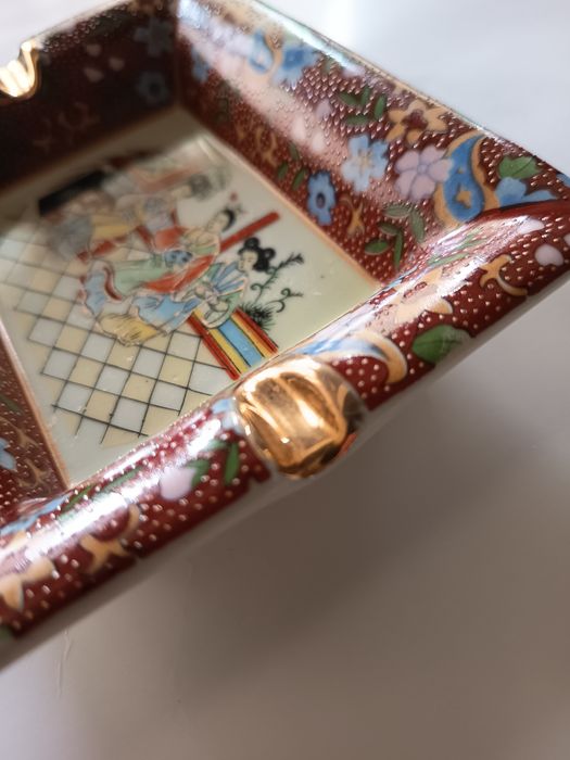 Cinzeiro Porcelana