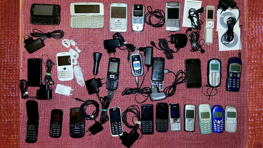 Kolekcja Nokia 9300 i E61 Sony Ericsson P910i ta inne
