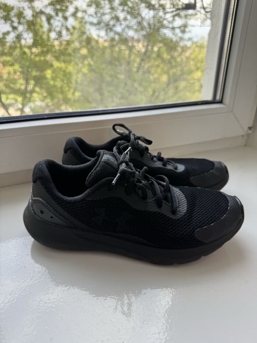 Кросівки сітки under armour 40 чорні