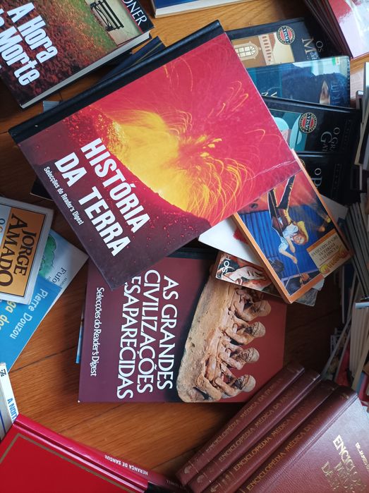 Livros variados para todos os gosto