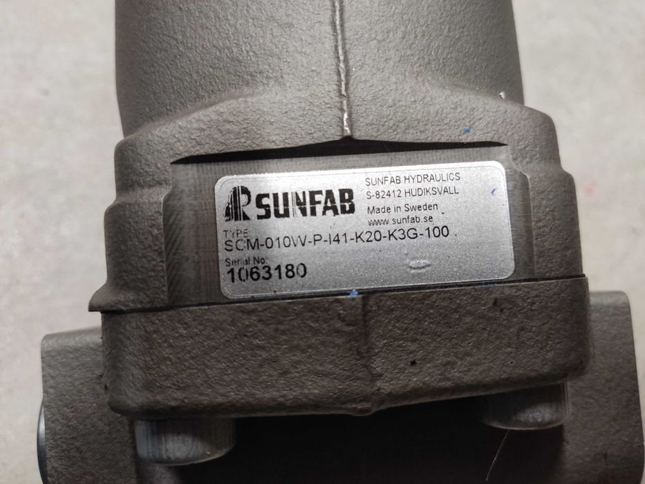 Silnik tłoczkowy Sunfab SCM-034W-P-I42-K30-K3G-100 NOWY