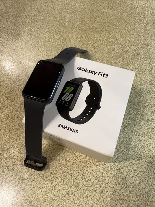 Смарт годинник Galaxy Fit 3