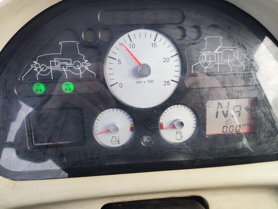 Massey Ferguson 6485 rok 2005 moc 160KM