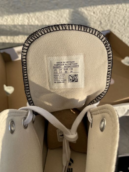 Converse nowe oryginalne 43