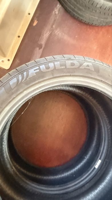 Vendo 4 pneus 18