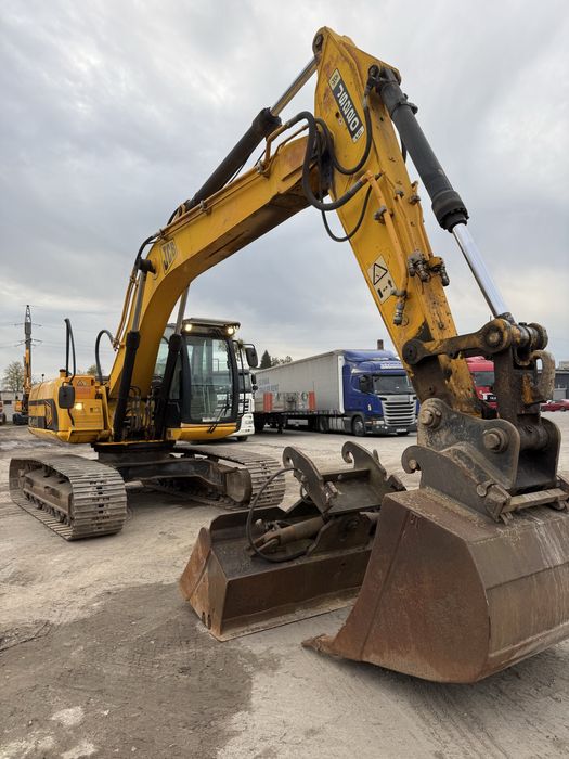 Екскаватор JCB 220 2009р.в.