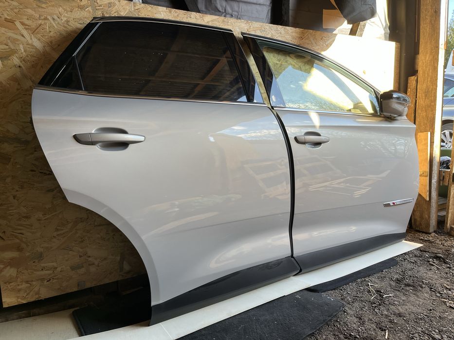 Drzwi prawa strona Ds7 crossback lift  EPH oryginal kompletne w kolor