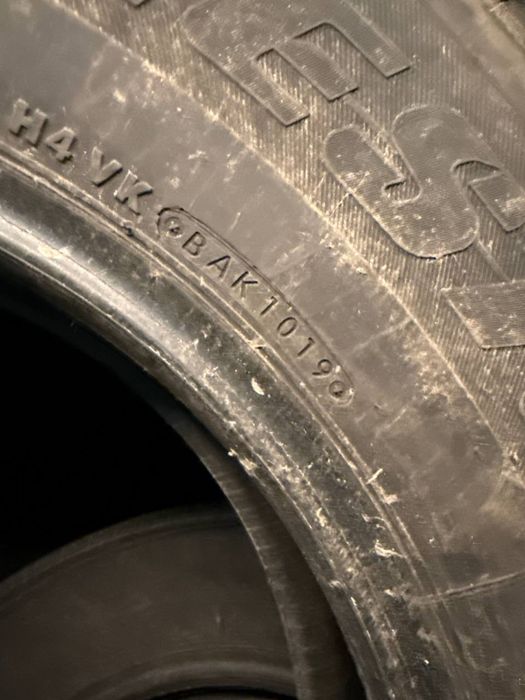 Brigestone Dueler H/L 33 235/65/18 лето комплект