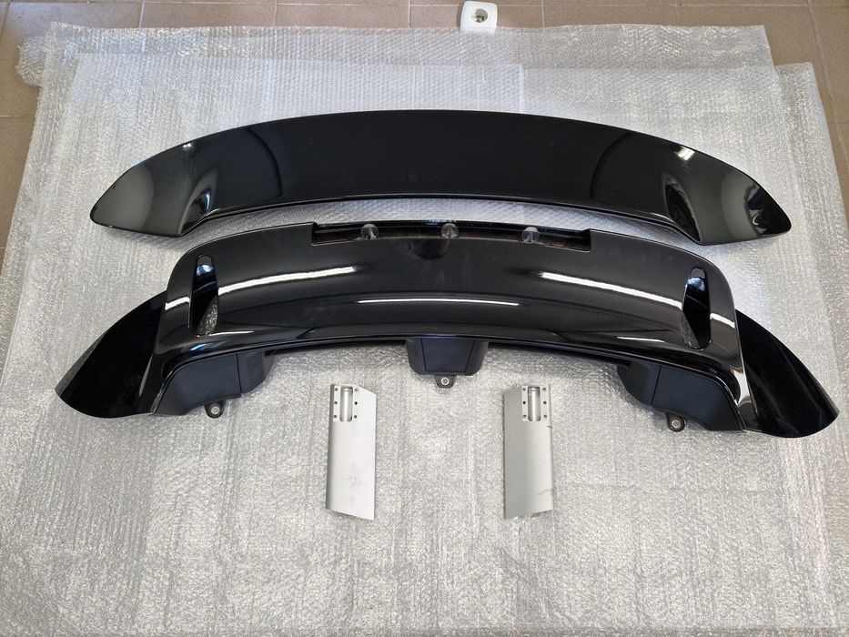 Porsche 911 992 TURBO / TURBO S Spoiler Lotka Tył Komplet Oryginał