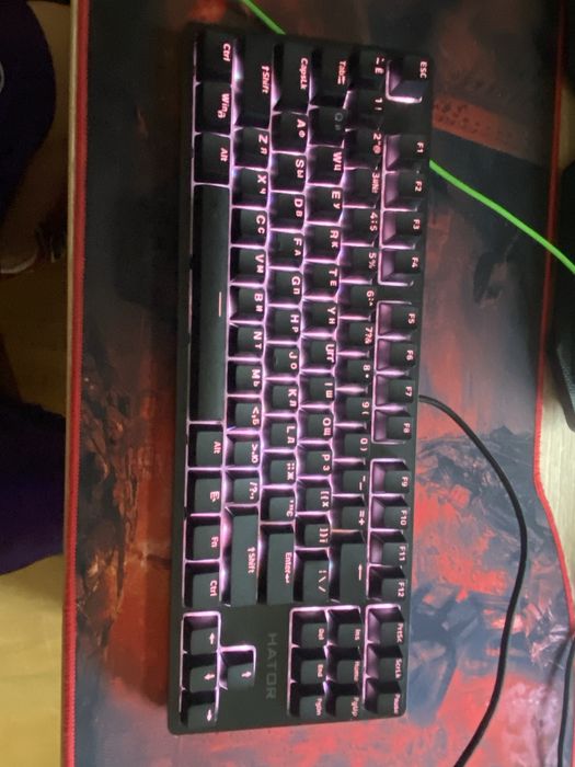 Продам клавиатуру Hator rockfall 2 mecha tkl