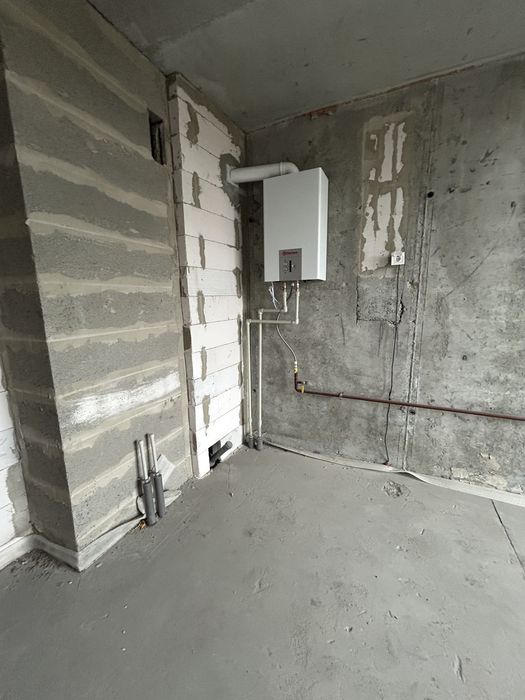 Однокімнатна в Бучі з індивідуальним газовим опаленням