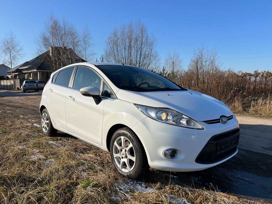 Ford Fiesta MK7 1,25benz,klimatr,skóry,alufelgi super stan