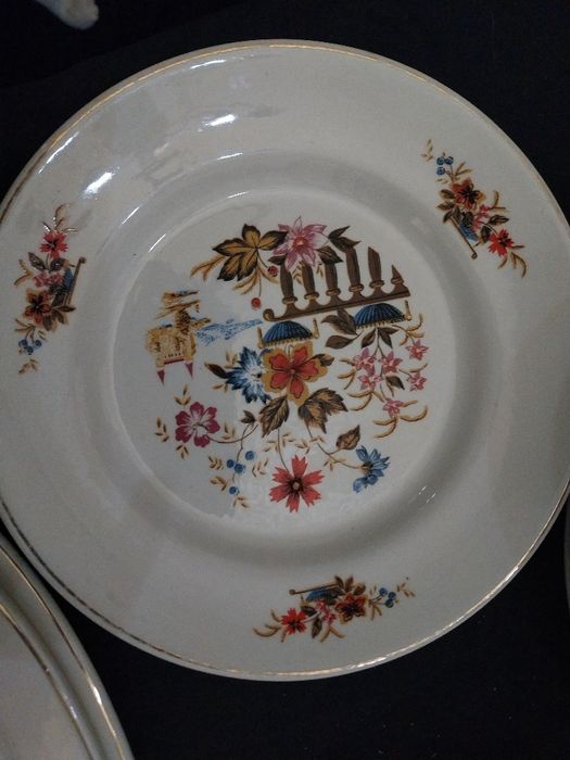 Serviço antigo  30 peças avulso - Fábrica de Sacavém