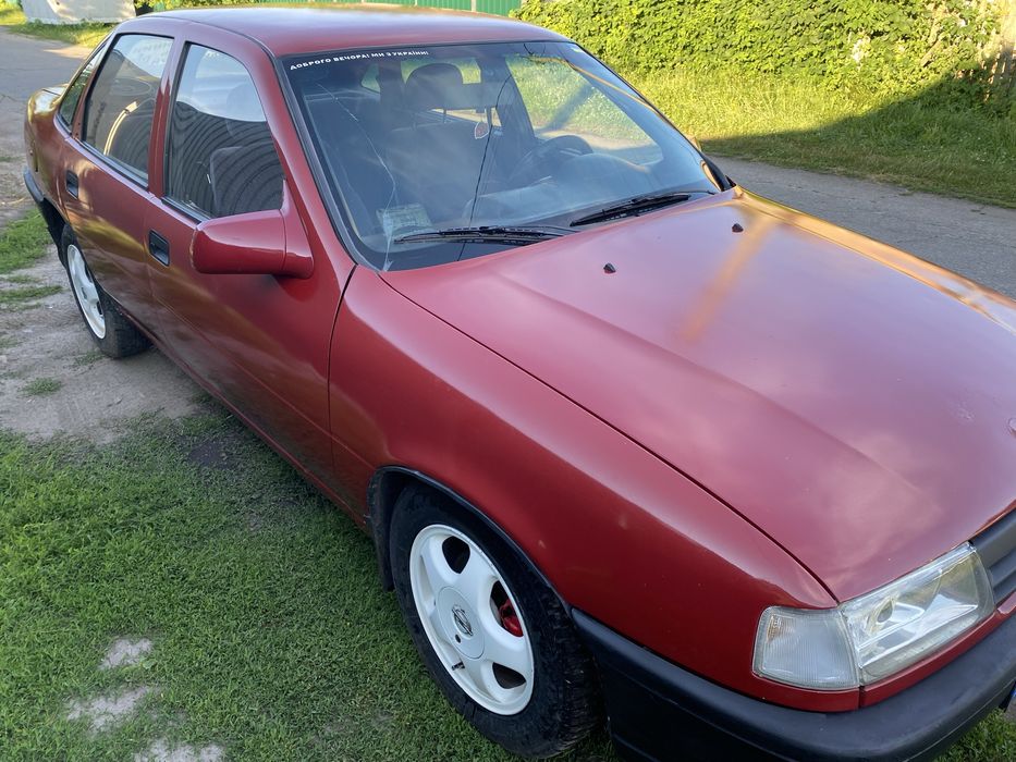 Opel Vectra A 2.0 газ/бензин