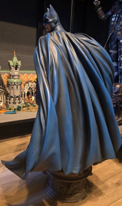 Продам Sideshow premium Batman Mondern Age 1/4 deluxe