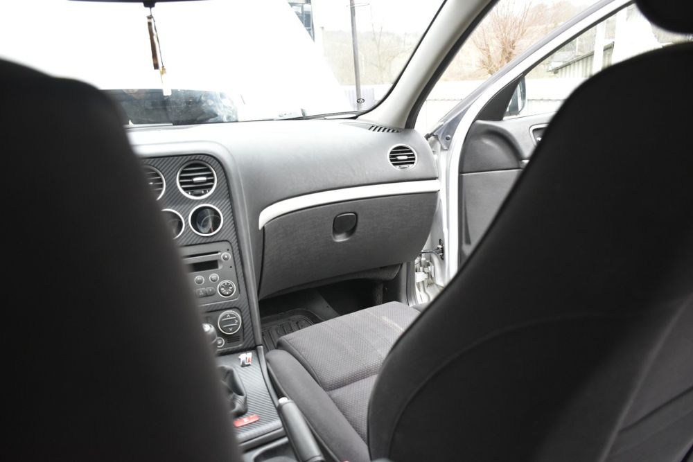 Альфа Ромео 159 1.9