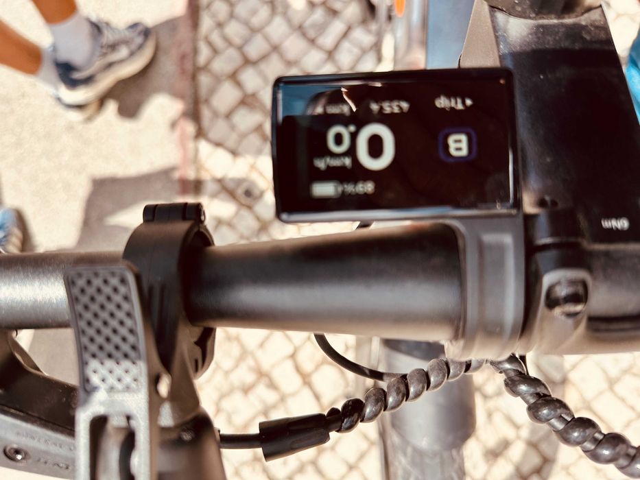 Bicicleta Engwe P275 Pro - Correia Carbono - 435km - como nova