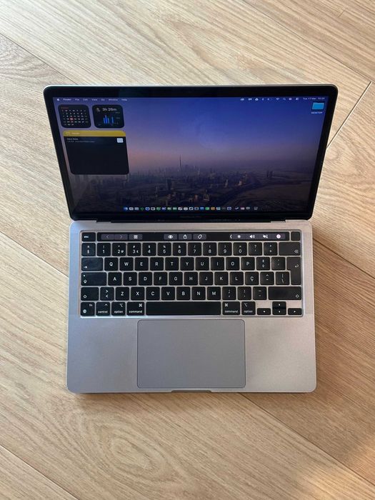Apple MacBook Pro 13" Touchbar (M1 - 16GB RAM - 512GB SSD)