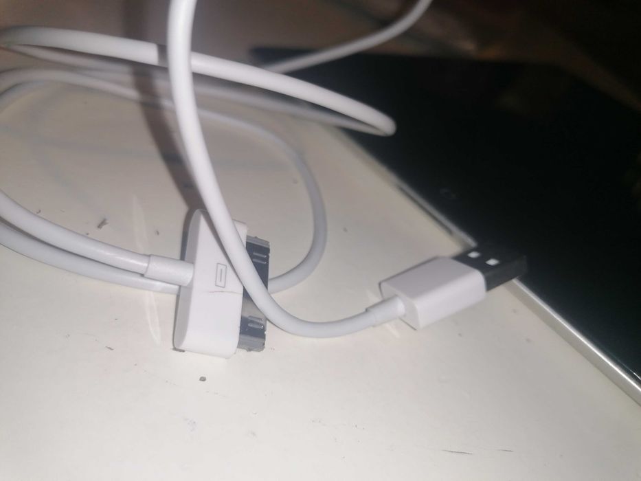 IPad 64gb com Carregador