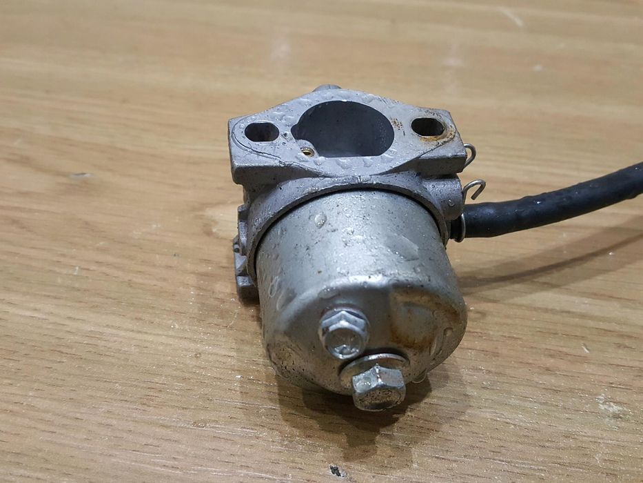 Nac 1P56F Kosiarka Gaźnik