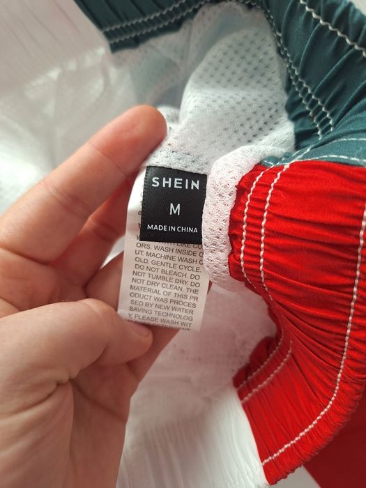 Nowe szorty kąpielowe męskie rozmiar M