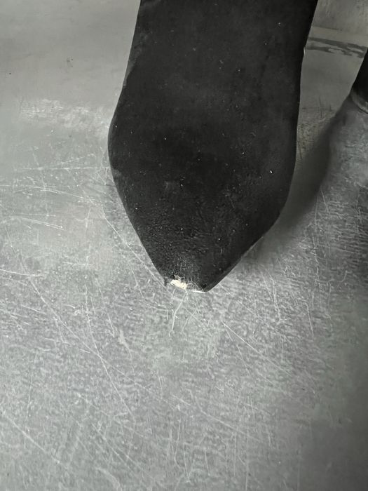 Чобітки жіночі.