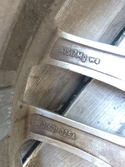 Диски R17 5/112 поштучно