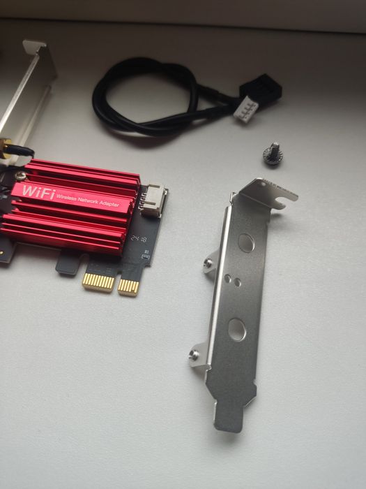 WiFi адаптер беспроводного интернета и Bluetooth на компьютер Fenvi4.0