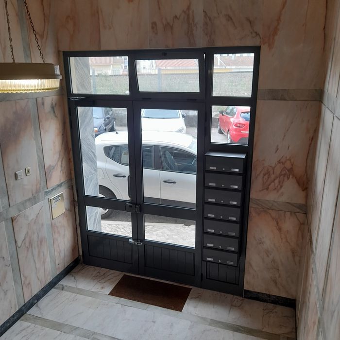 Estores,janelas p.v.c, marquises