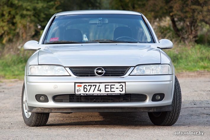 Разборка Opel vectra B Опель Вектра Б 2.0 1.8 бензин ,