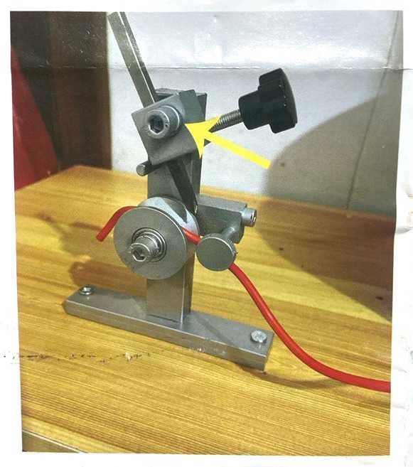 Съёмник изоляции проводов