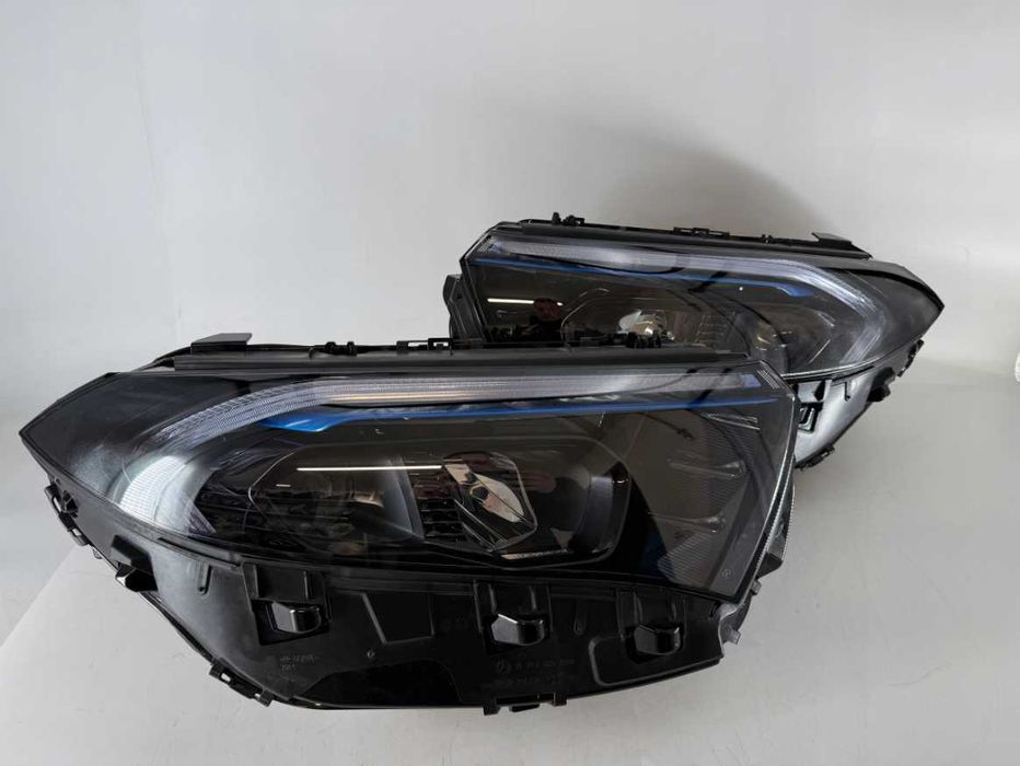 Фари передні Mercedes EQA H243 W243 Фара права або ліва EU USA разбор