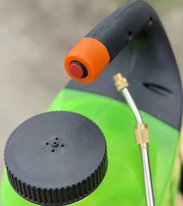 Обприскувач акумуляторний садовий 7 л. JED POLSKA PL-07