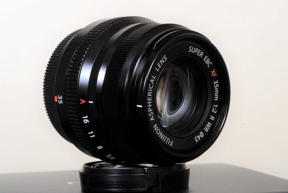 Fuji X-T30III novo + XF 35mm F.2.0 novo. Garantia Fuji PT.
