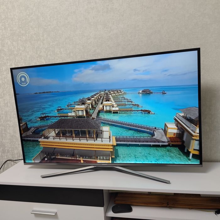 LED-телевизор Samsung 49", SMART, Wi-Fi, 4К