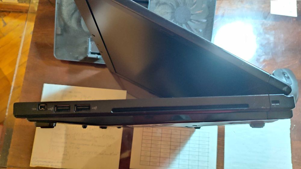 Ноутбук 15" Dell Vostro 1510