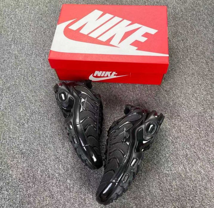 Nike_Air_Max_TN_Plus_Black R..41