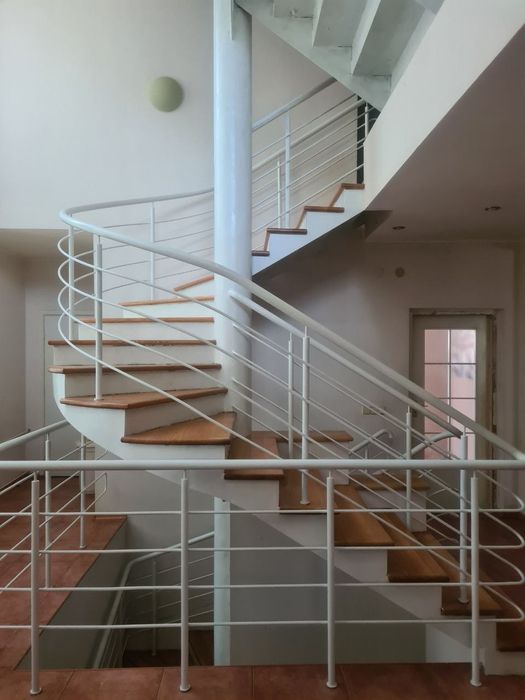 Здание 520м под комерцию