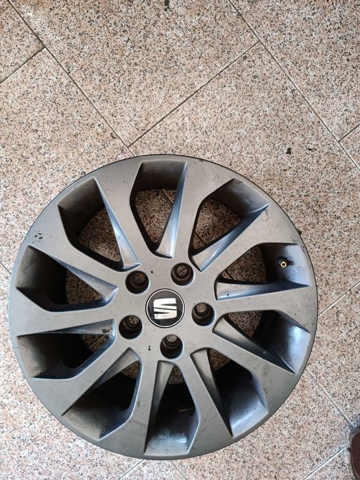 Jantes originais SEAT Leon em 17