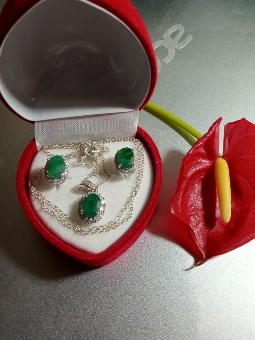 Conjunto de Joias em Prata 925 com Esmeraldas Certificadas