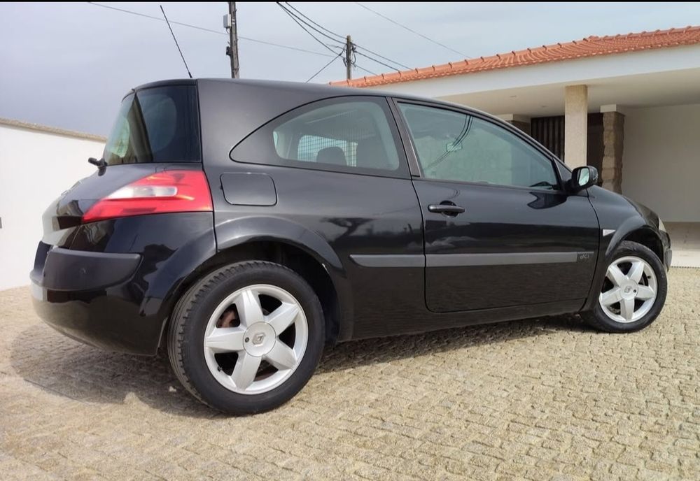 Renault Megane 1.5 dci -  2 lugares