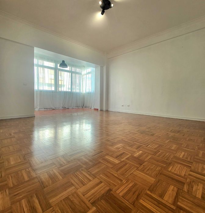 T2 em Linda a Velha com box