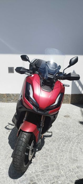 Mota ADV 350 como nova