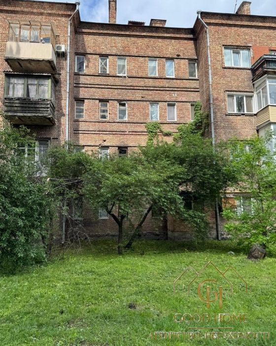 Без комісії! Продам 2 кімнатну квартиру вулиця Максима Токарева ( Вузівська) 4