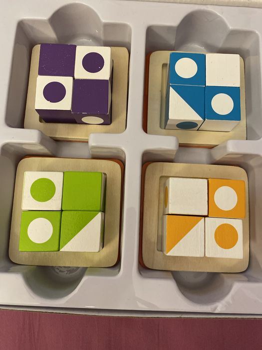 Настільна логічна гра Q-bitz Junior від MindWare