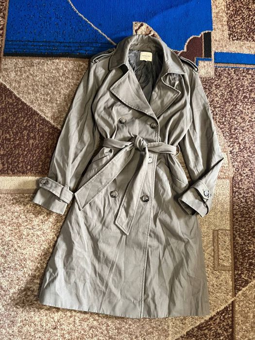 Рідкісна преміальна пальто тренч жіночий з поясом хакі Sezane Оригінал